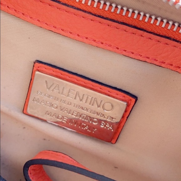 Valentino purse - Picture 2 of 4
